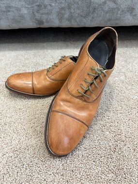 Cole Haan Men's Tan Leather Cap-Toe Oxfords
